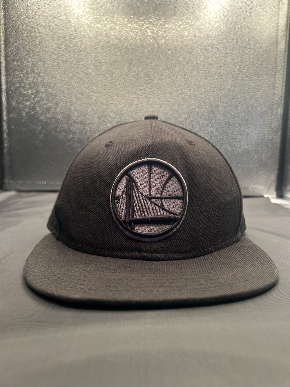 Men's Black Embroidered Bridge Snapback Hat